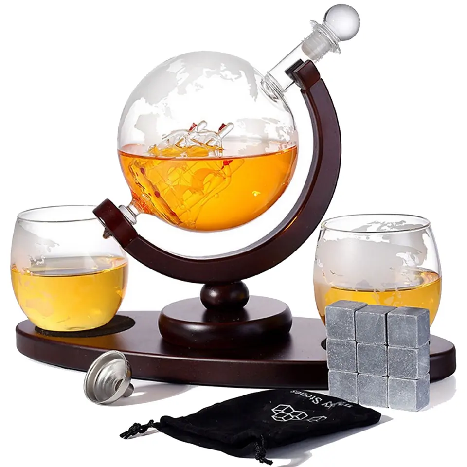 Classic Whiskey Decanter and Glass Set 2